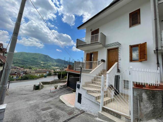 Casa in vendita a Giffoni Sei Casali, Campania