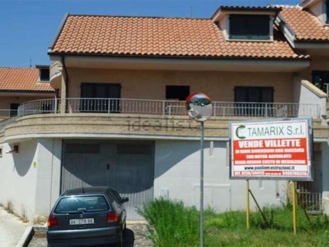 Casa in vendita a Villa Rosa, Marche