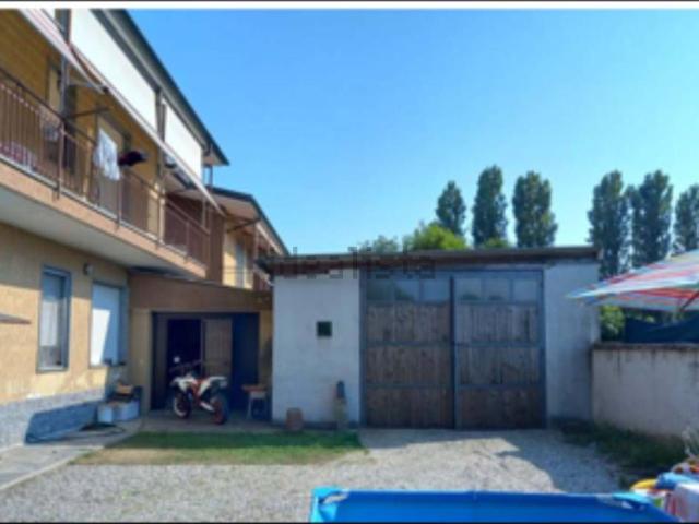 Casa in vendita a Piemonte, Vercelli