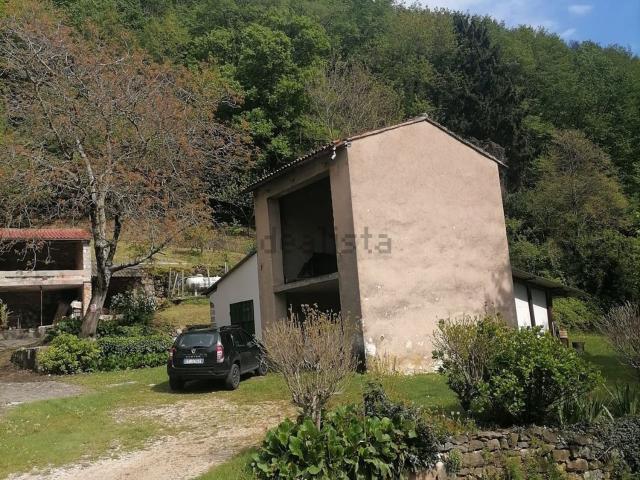 Casa in vendita a Badia Calavena, Veneto