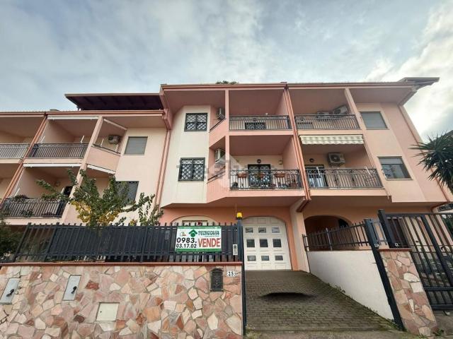 Casa in vendita a Corigliano-Rossano, Calabria