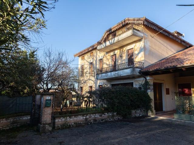 Casa in vendita a Preara, Montecchio Precalcino
