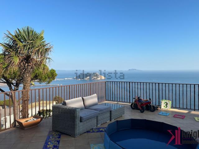 Casa in vendita a Antiniana, Pozzuoli