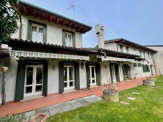 Casa in vendita a Teglio Veneto, Veneto