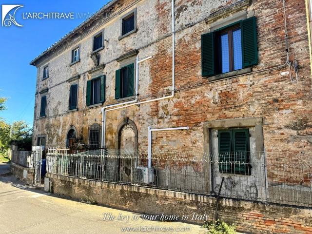 Casa in vendita a Terricciola, Toscana