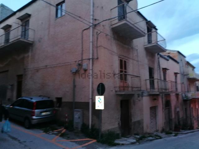 Casa in vendita a Aragona, Sicilia