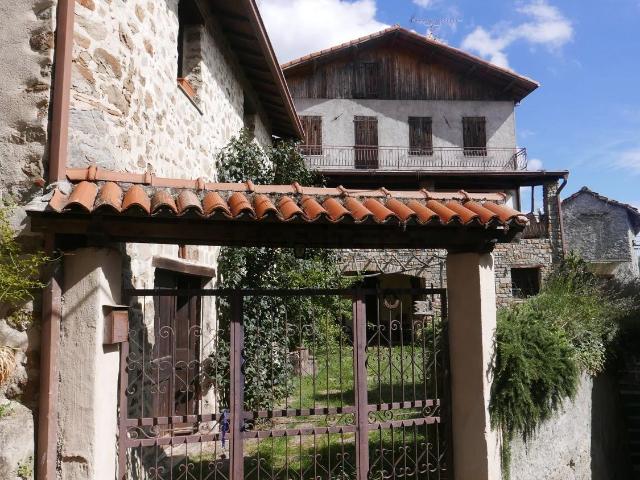 Casa in vendita a Apricale, Liguria
