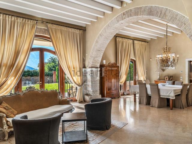 Casa in vendita a Rubiana, Caprino Veronese