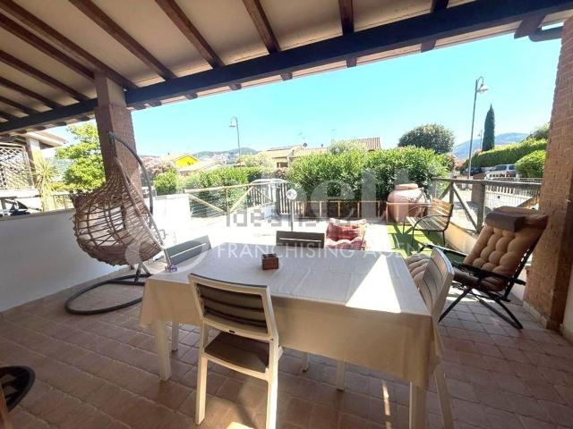 Casa in vendita a Bivio Di Ravi, Toscana