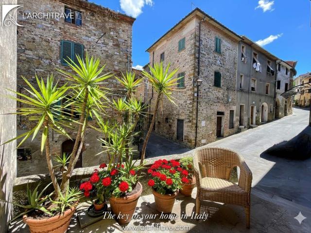 Casa in vendita a Chianni, Toscana