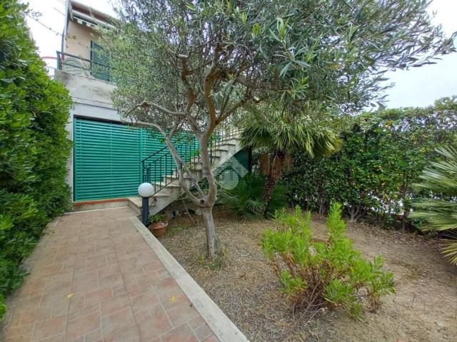Casa in vendita a Campofelice Di Roccella, Sicilia