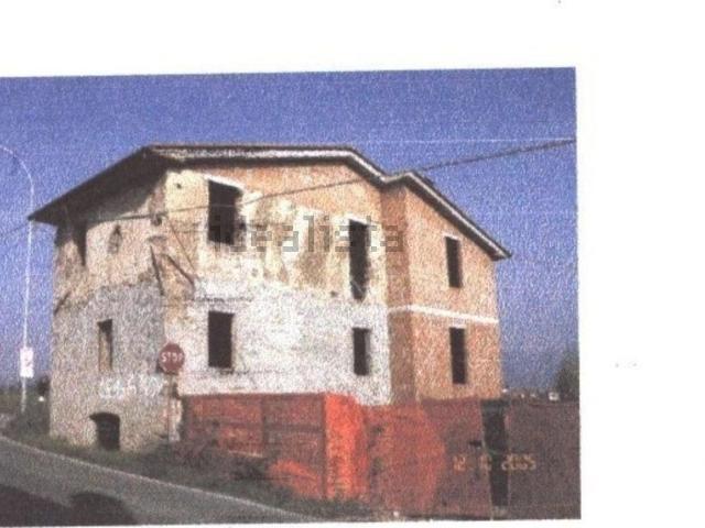 Casa in vendita a San Salvatore, Montecarlo