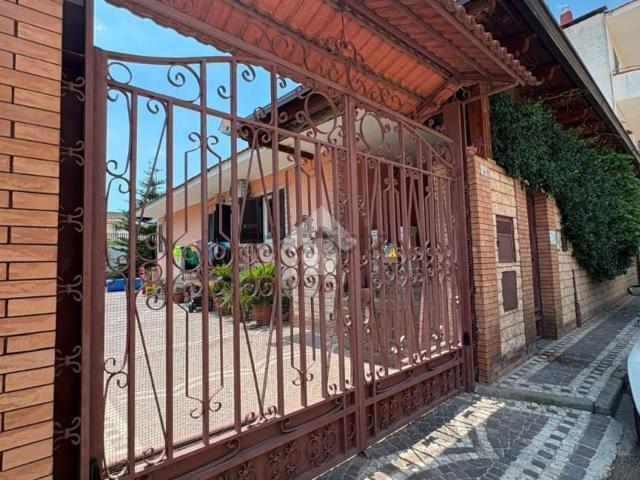 Casa in vendita a Afragola, Campania