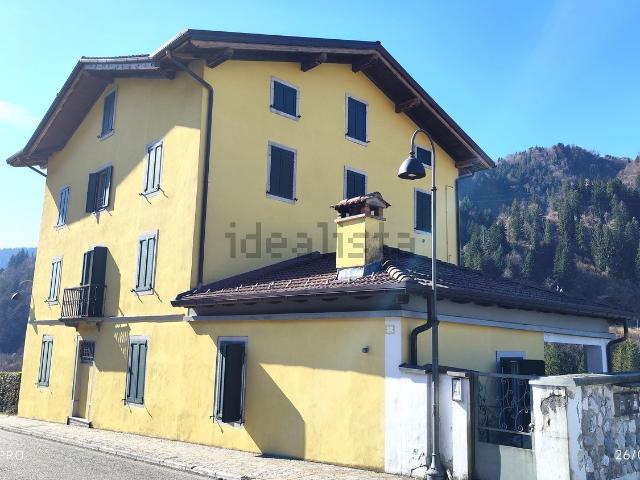 Casa in vendita a Arta Terme, Friuli-Venezia Giulia