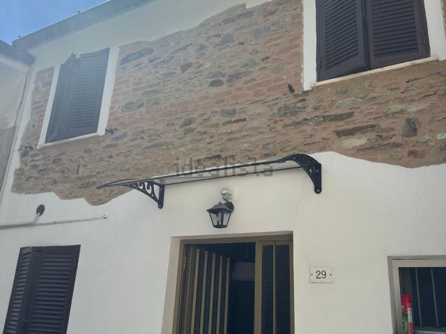Casa in vendita a Piazza, Montignoso