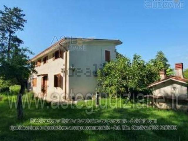 Casa in vendita a Ceprano, Frosinone