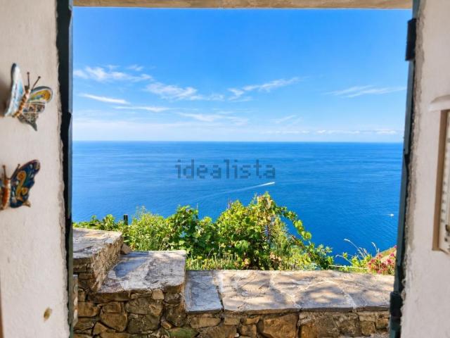 Casa in vendita a Biassa, La Spezia