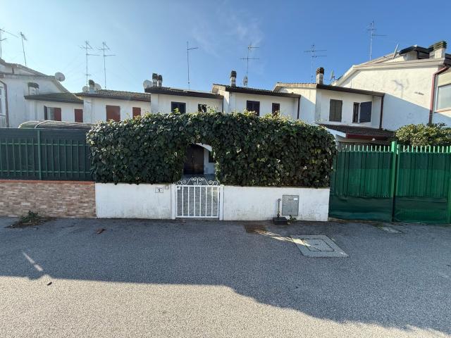 Casa in vendita a Lido degli Scacchi, Comacchio