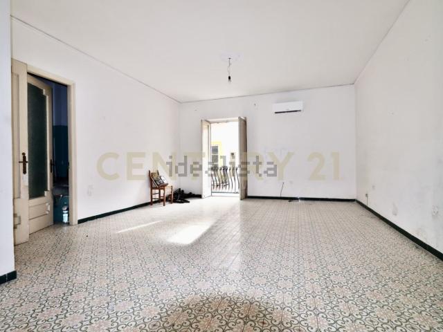 Casa in vendita a Carini, Sicilia
