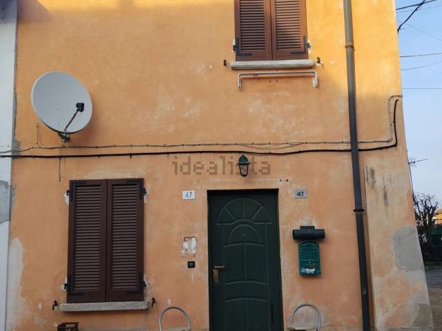 Casa in vendita a Linarolo, Lombardia