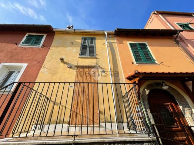 Casa in vendita a Sant'olcese, Liguria