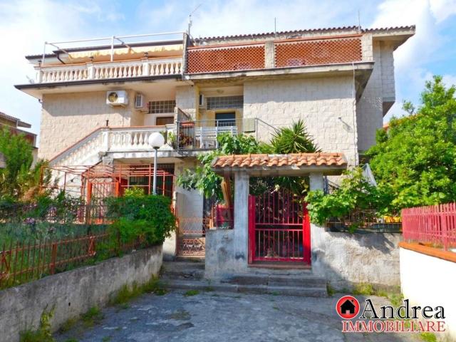 Casa in vendita a Centro Storico, Calabria