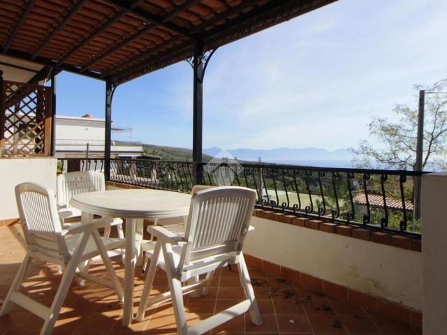 Casa in vendita a Camerota, Campania