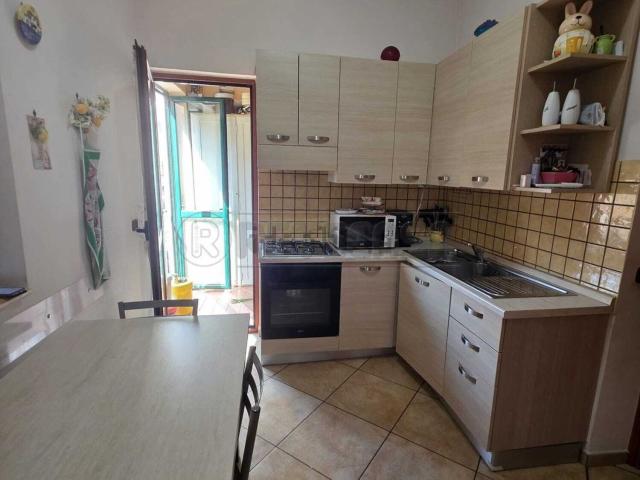 Casa in vendita a Roccapiemonte, Campania