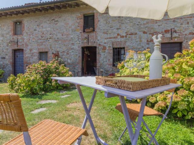Casa in vendita a La Bazzarina, Agazzano