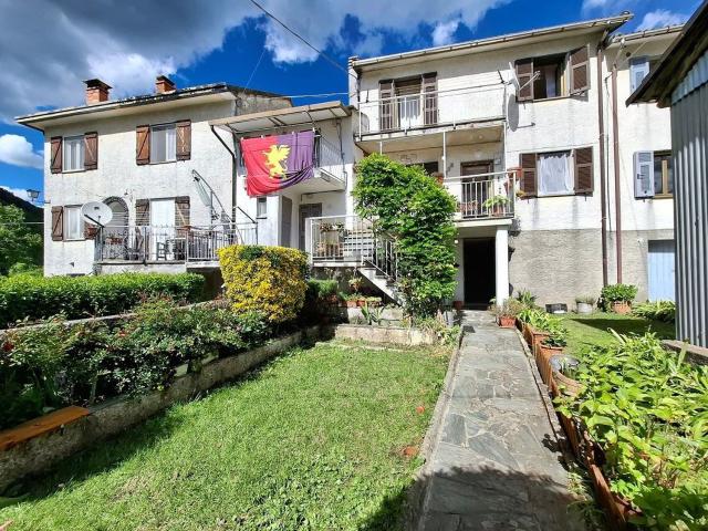 Casa in vendita a Neirone, Liguria
