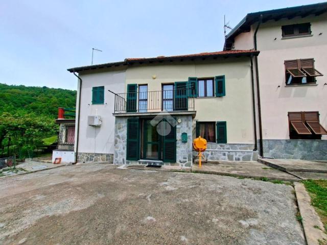 Casa in vendita a Savignone, Liguria