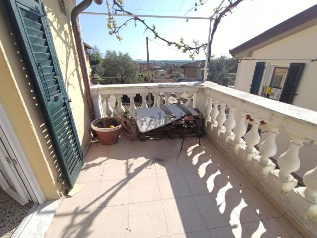 Casa in vendita a San Carlo, Marina Di Massa