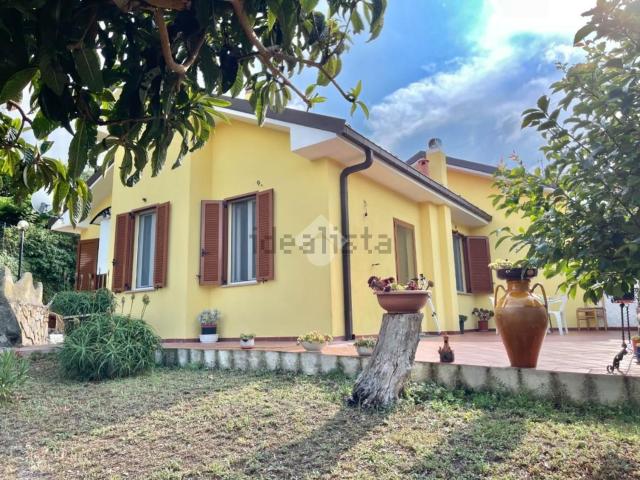 Casa in vendita a Diano Arentino, Liguria