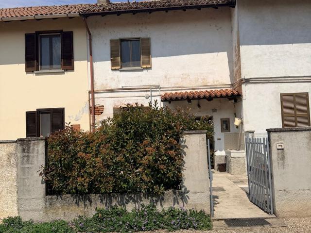 Casa in vendita a Linarolo, Lombardia