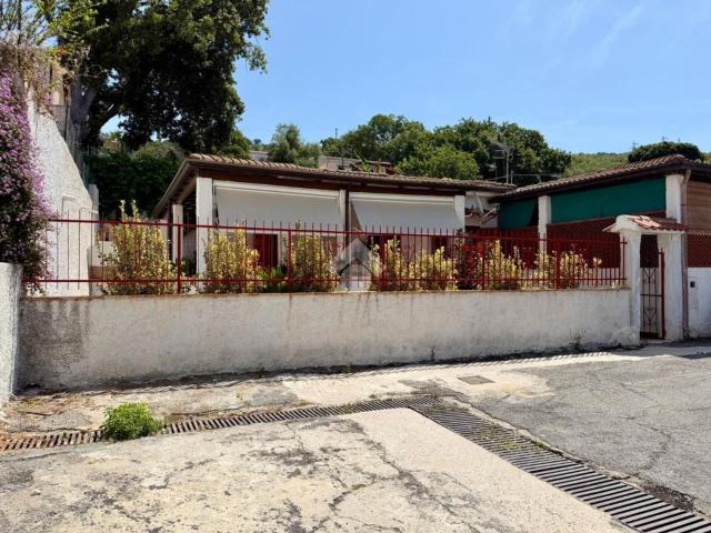 Casa in vendita a Calabria, Cosenza