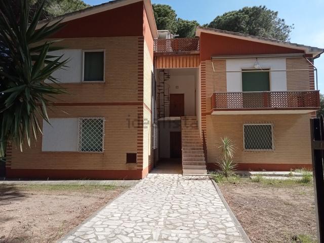 Casa in vendita a Tarquinia, Lazio