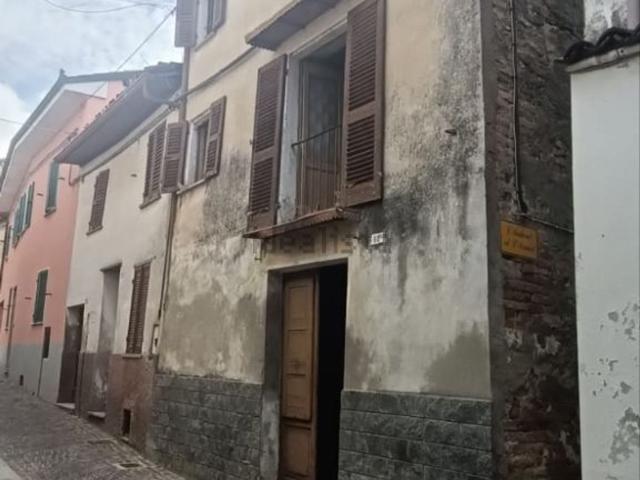Casa in vendita a Piemonte, Asti