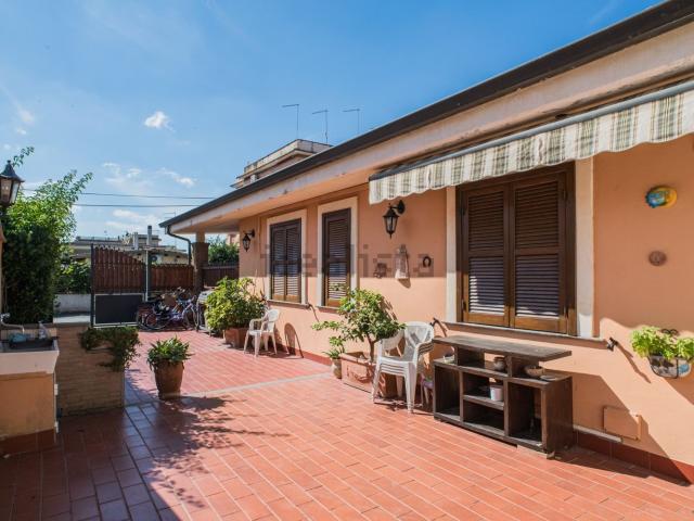 Casa in vendita a Passoscuro, Fiumicino