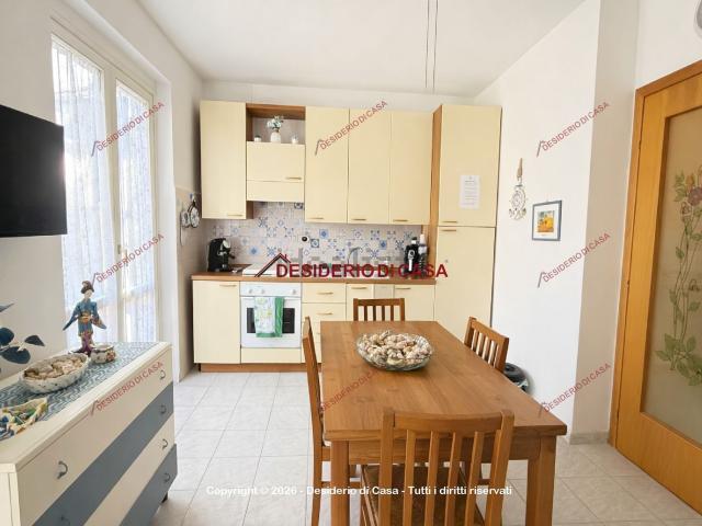 Casa in vendita a Campofelice Di Roccella, Sicilia