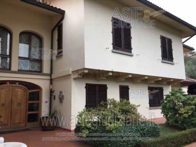 Casa in vendita a Schignano, Vaiano