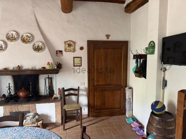 Casa in vendita a Monticiano, Toscana