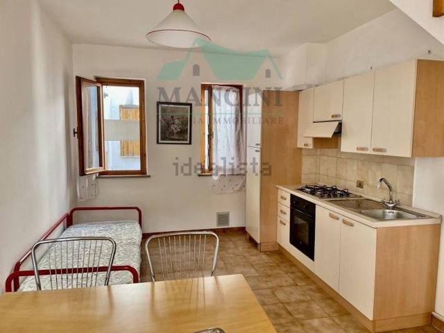 Casa in vendita a Marche, Ancona