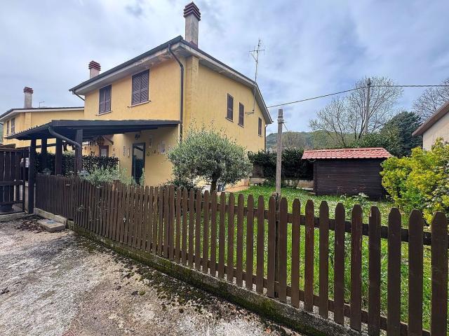 Casa in vendita a Rocca Di Botte, Abruzzo