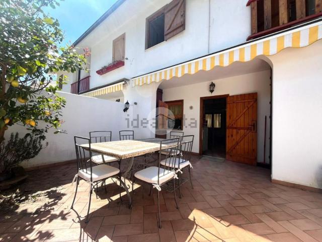 Casa in vendita a Sabaudia, Lazio