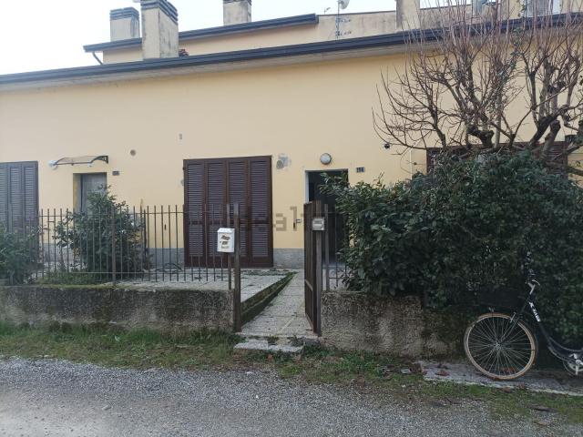 Casa in vendita a Piacenza, Reggio Emilia