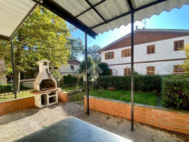 Casa in vendita a Valentano, Lazio