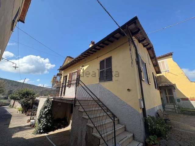 Casa in vendita a Narni, Umbria