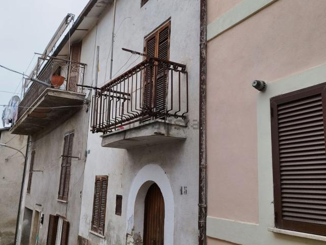 Casa in vendita a Carsoli, Abruzzo