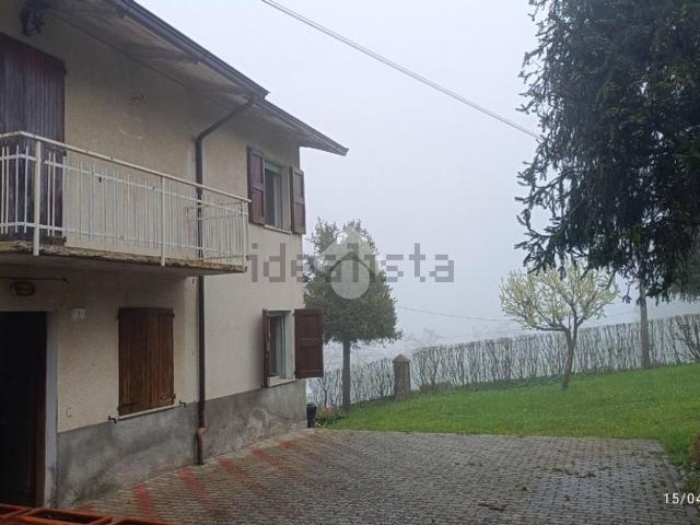 Casa in vendita a Appennino Reggiano, Re