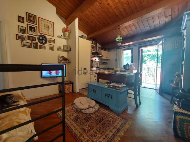 Casa in vendita a Villa Fastiggi, Marche